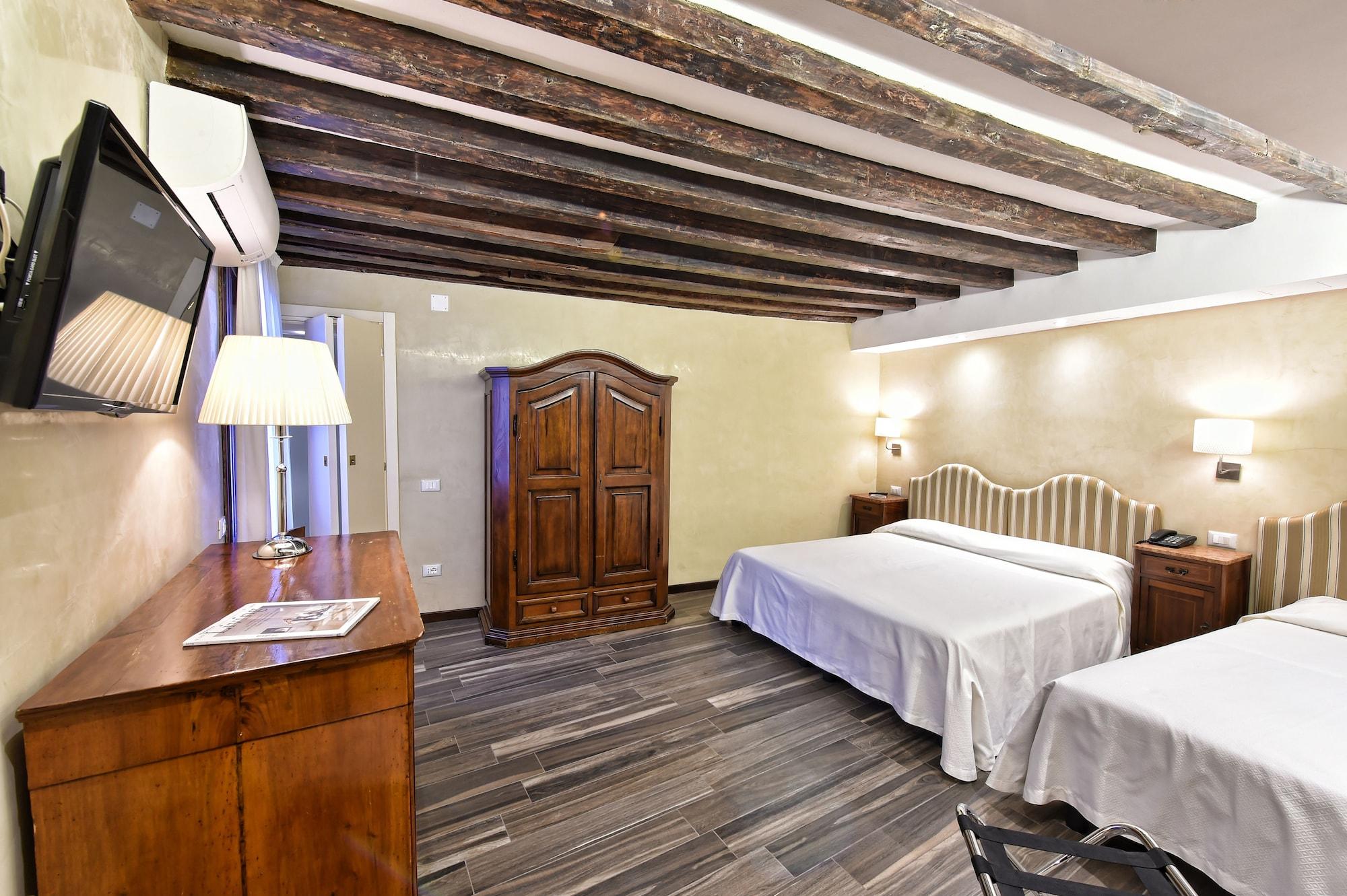 Hotel Villa Rosa Venesia Bagian luar foto